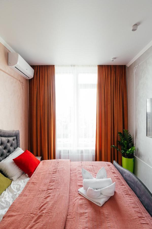 Pearl Premium Apartments 4 Kiev Esterno foto